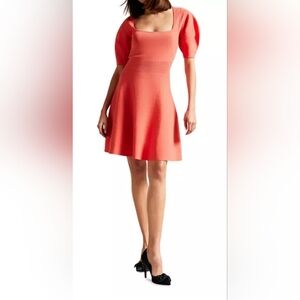 Ted Baker London- Hayliy Puff Sleeve Skater Dress. Size 4 Nwot